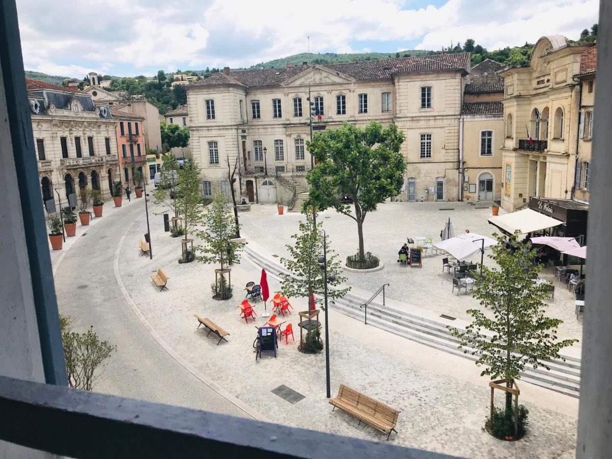 Appartement En Plein Centre Ville Apt Exteriör bild