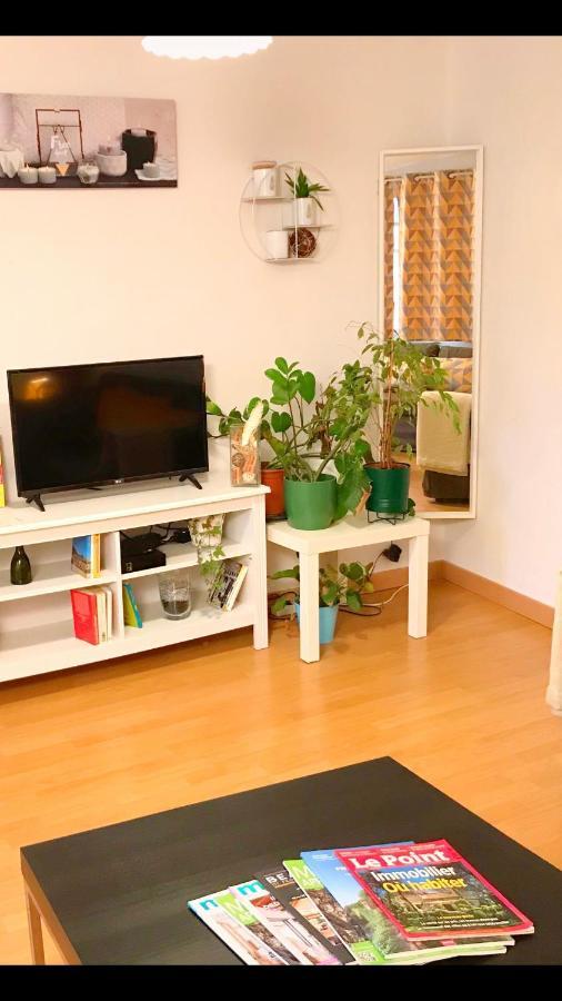 Appartement En Plein Centre Ville Apt Exteriör bild