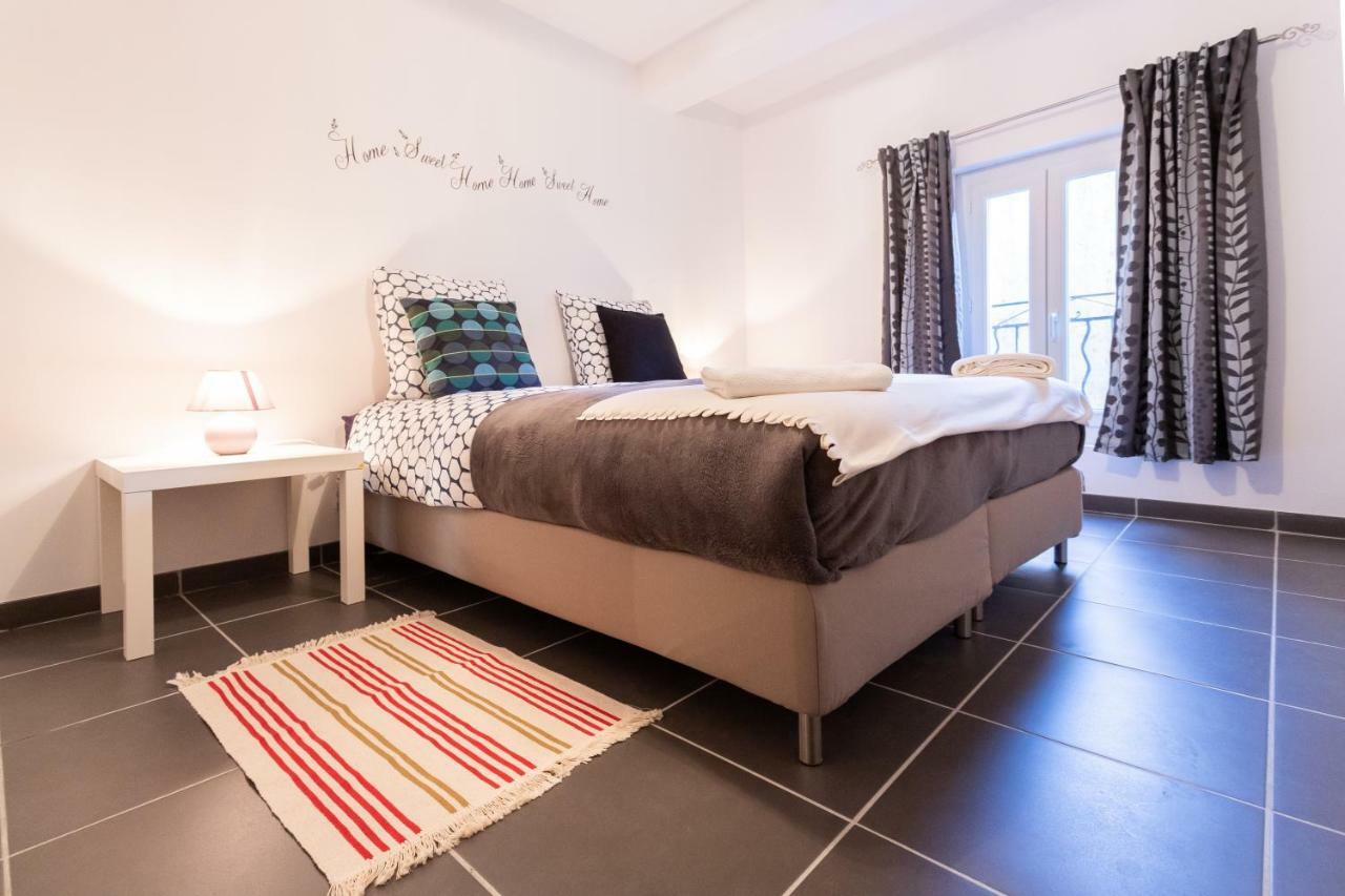 Appartement En Plein Centre Ville Apt Exteriör bild